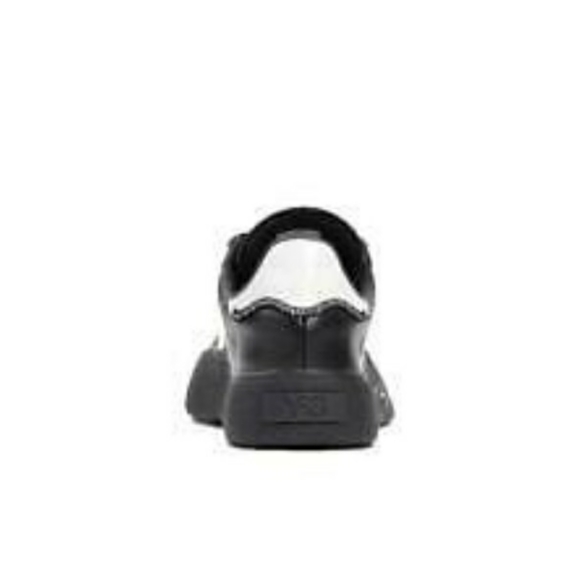 Sneakers - Picture 3 of 5